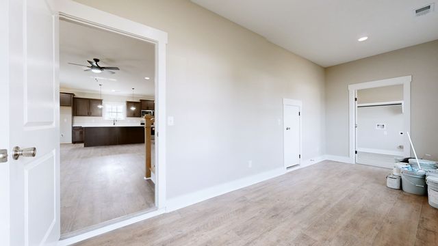 613 Short Mt ST, Smithville, TN 37166