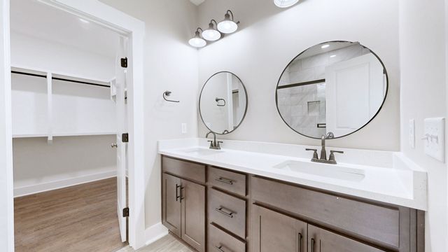 613 Short Mt ST, Smithville, TN 37166