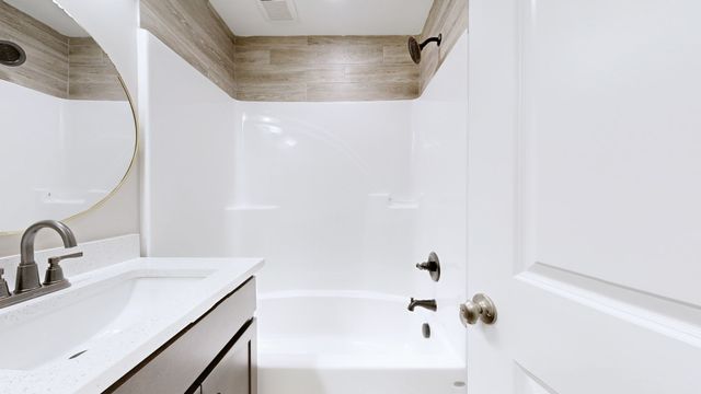 613 Short Mt ST, Smithville, TN 37166