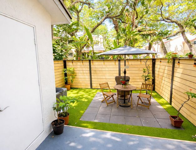 3441 Oak Drive, Hollywood, FL 33021