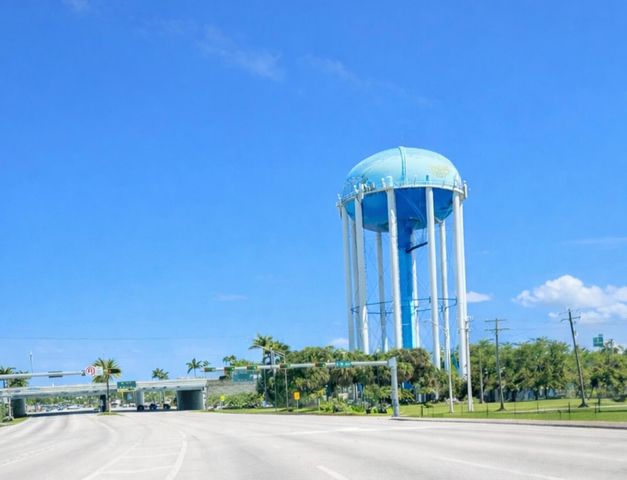 3441 Oak Drive, Hollywood, FL 33021