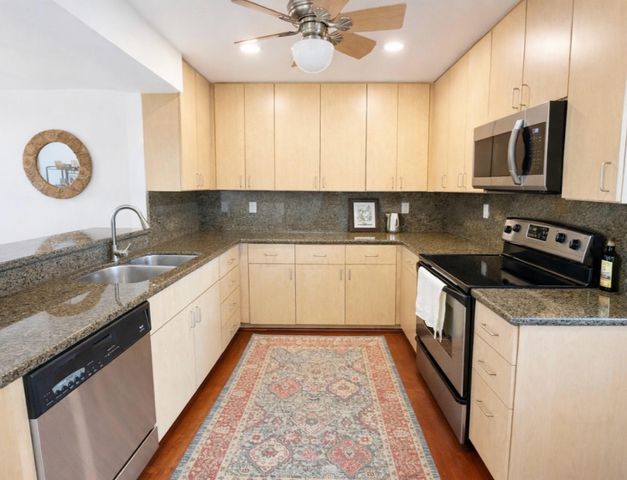 3441 Oak Drive, Hollywood, FL 33021