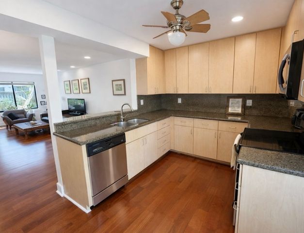 3441 Oak Drive, Hollywood, FL 33021