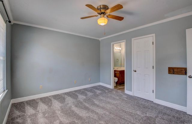 1316 River Oaks Drive, Benton, AR 72019