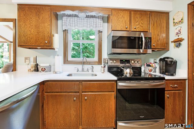 5 Northwinds Drive, Essex, CT 06442