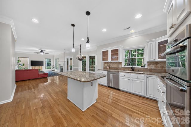 7128 Broadford Court, Charlotte, NC 28277