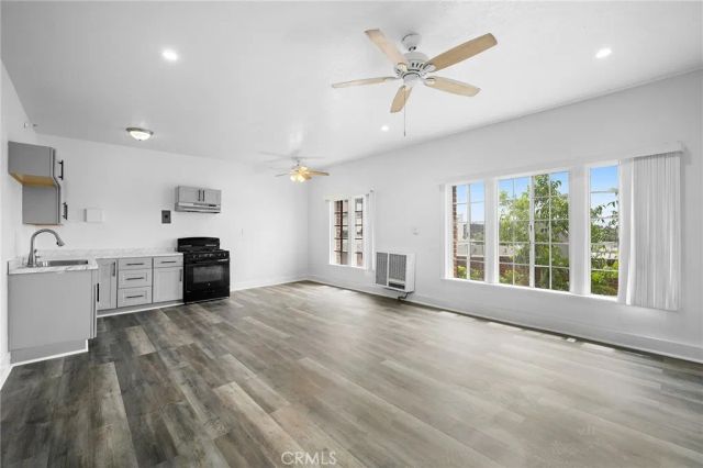 228 S Kenwood Street 303, Glendale, CA 91205