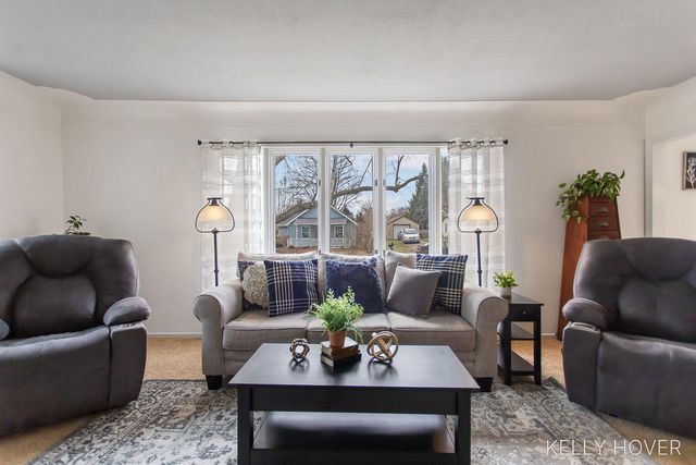 2475 85th Street SW, Byron Center, MI 49315