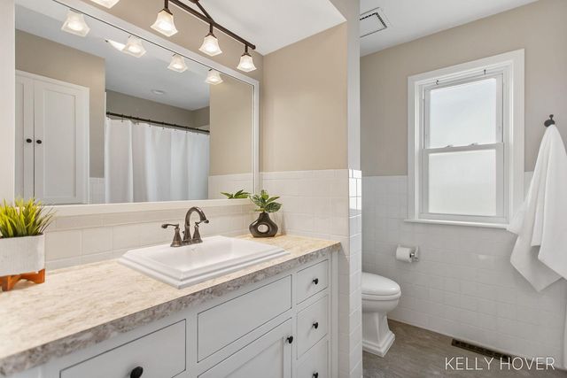 2475 85th Street SW, Byron Center, MI 49315