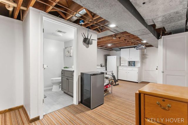 2475 85th Street SW, Byron Center, MI 49315