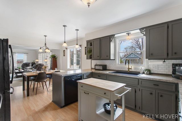 2475 85th Street SW, Byron Center, MI 49315