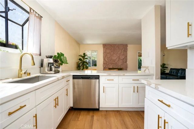 326 Foxbury Avenue, Pomona, CA 91767