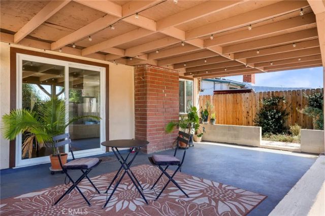 326 Foxbury Avenue, Pomona, CA 91767