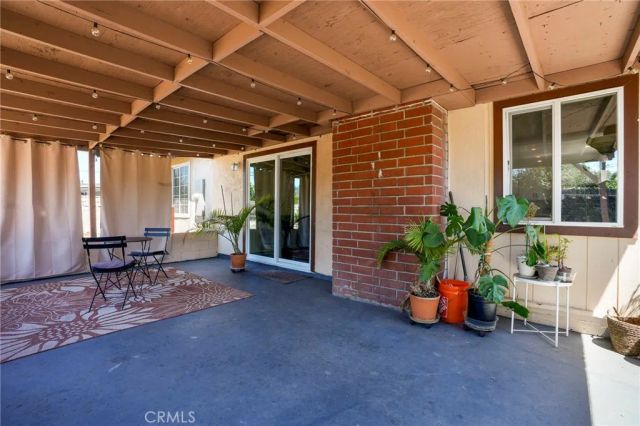 326 Foxbury Avenue, Pomona, CA 91767