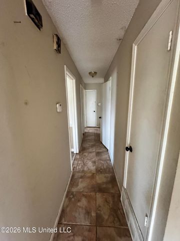 7654 Stonycreek Cove, Southaven, MS 38671