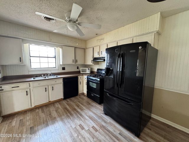 7654 Stonycreek Cove, Southaven, MS 38671