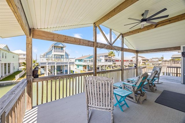 22028 Deaf P Smith Drive, Galveston, TX 77554