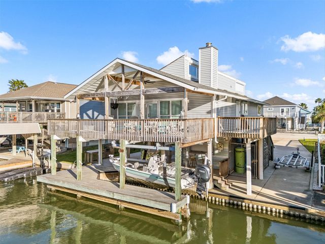 22028 Deaf P Smith Drive, Galveston, TX 77554