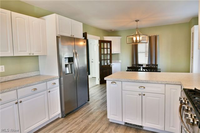 1525 Elm Road NE, Warren, OH 44483