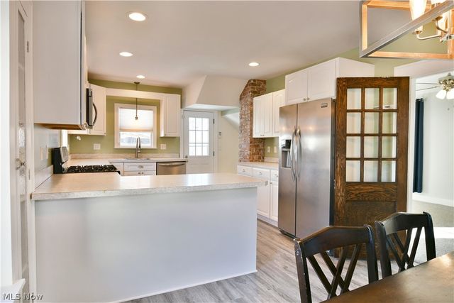 1525 Elm Road NE, Warren, OH 44483