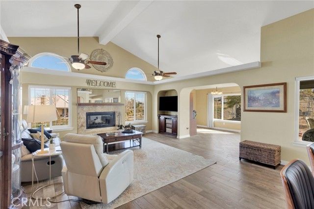 5205 Snow Line, Phelan, CA 92371