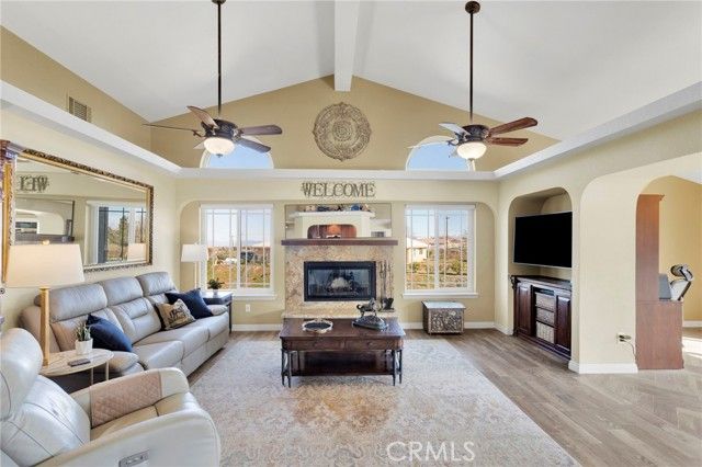 5205 Snow Line, Phelan, CA 92371