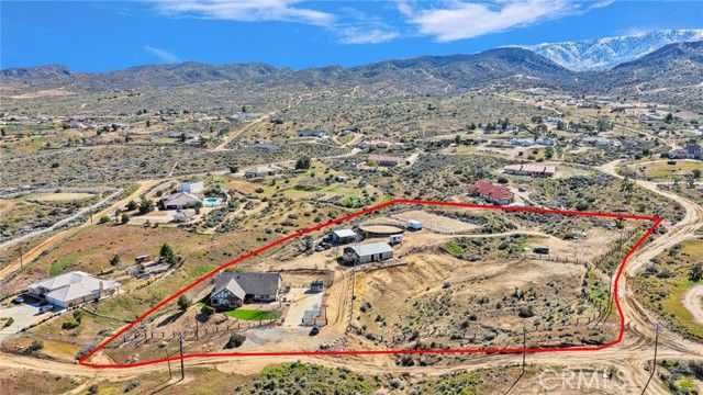 5205 Snow Line, Phelan, CA 92371