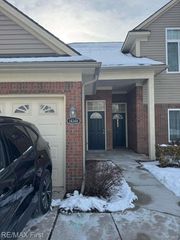 14349 Shadywood Drive, Sterling Heights, MI 48312