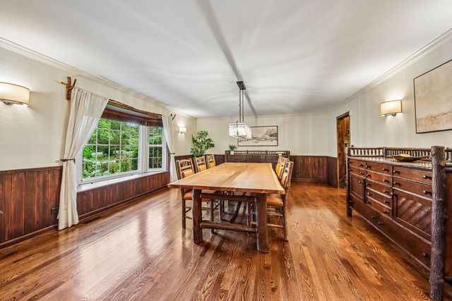 10 Elm Street, Hawthorn Woods, IL 60047