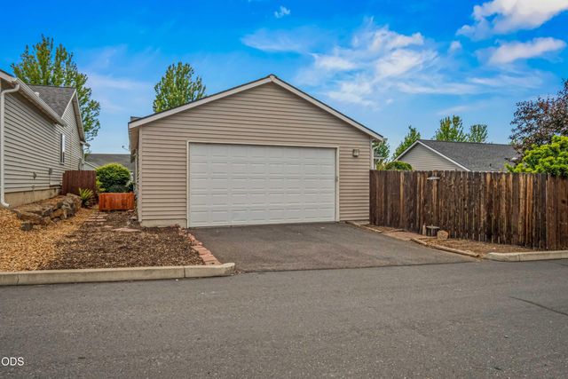 63172 Lancaster Street, Bend, OR 97701