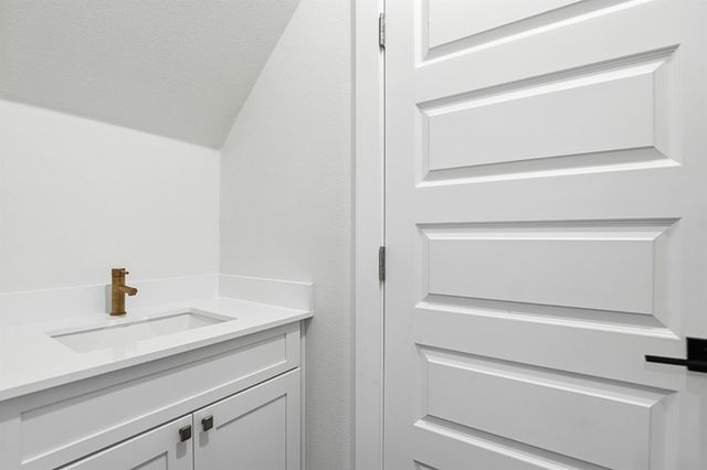 2301 E 10th ST, Austin, TX 78702