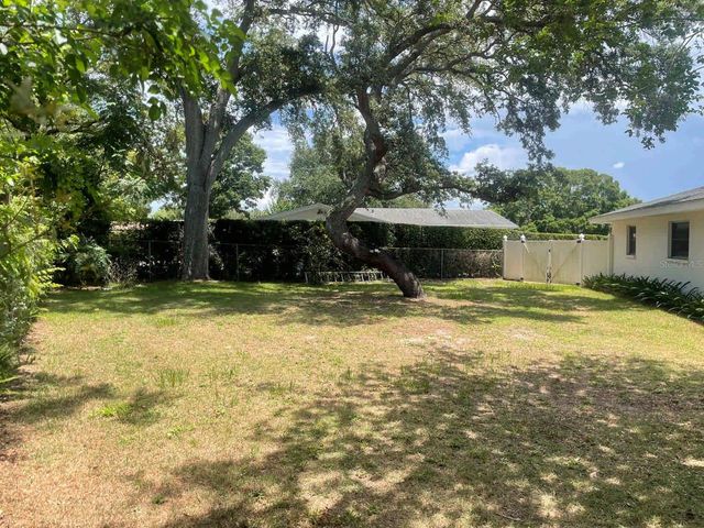 1624 SANDSTONE COURT, Clearwater, FL 33756