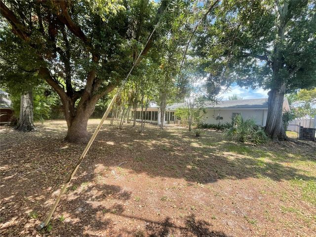 1624 SANDSTONE COURT, Clearwater, FL 33756