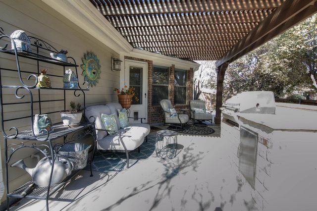 8945 Silent Brook Lane, Fort Worth, TX 76244