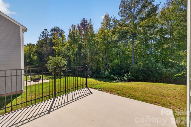 812 Scotch Meadows Loop, Monroe, NC 28110