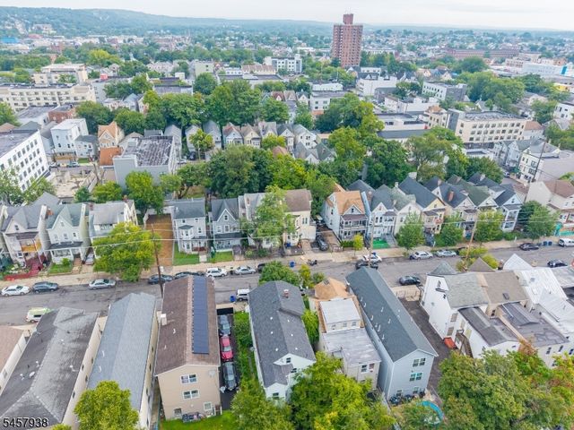 270 Hamilton Ave, Paterson City, NJ 07501
