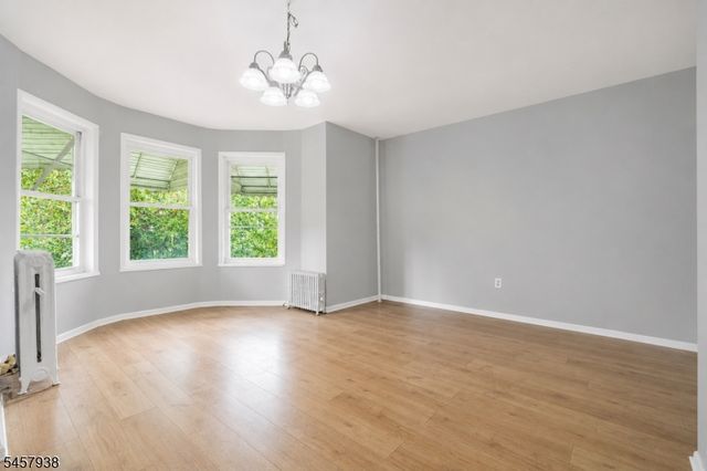 270 Hamilton Ave, Paterson City, NJ 07501