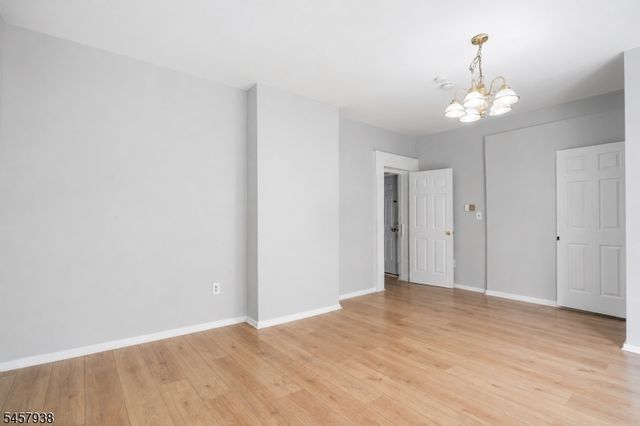 270 Hamilton Ave, Paterson City, NJ 07501
