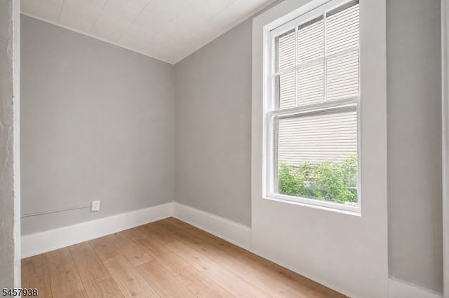 270 Hamilton Ave, Paterson City, NJ 07501