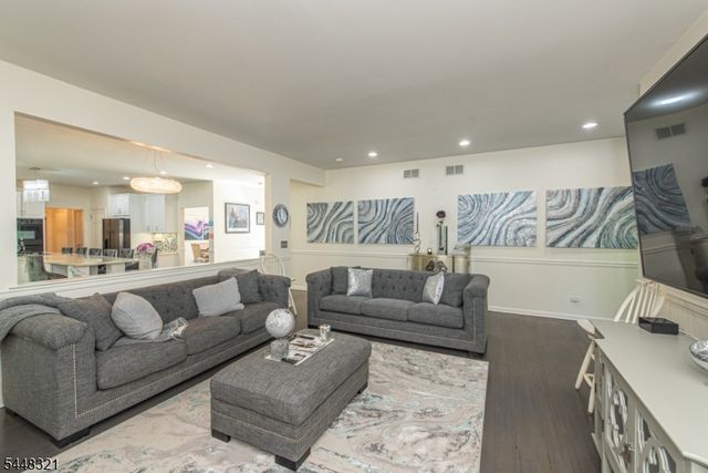 11 Rosewood Ln, Denville Twp., NJ 07834