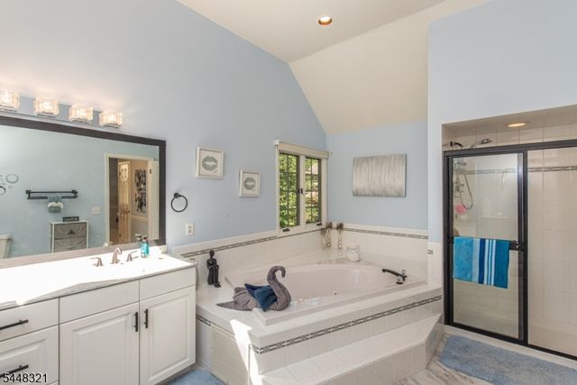11 Rosewood Ln, Denville Twp., NJ 07834