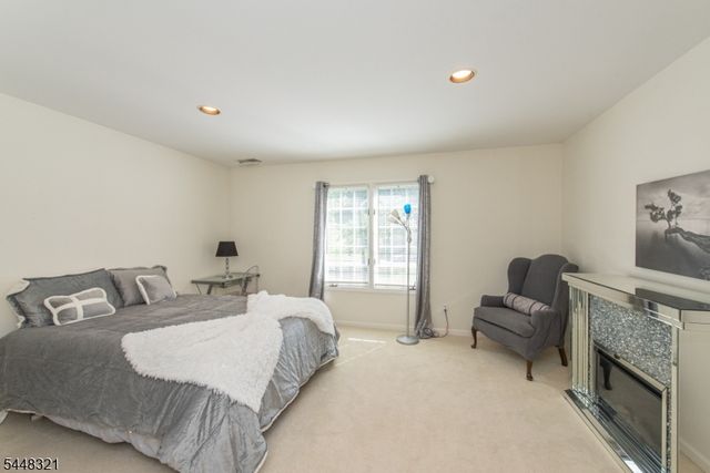 11 Rosewood Ln, Denville Twp., NJ 07834