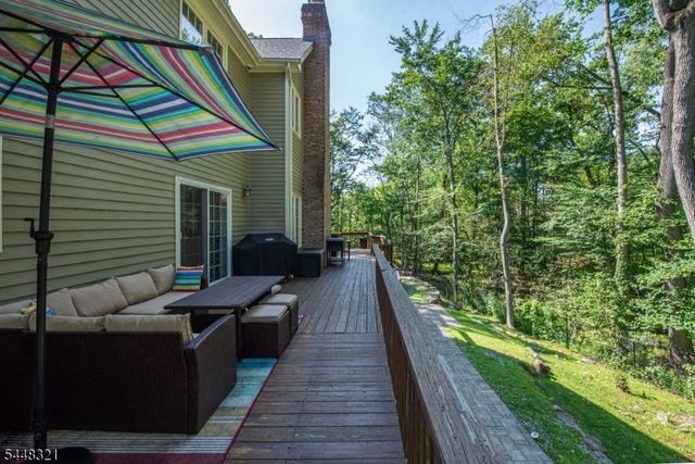 11 Rosewood Ln, Denville Twp., NJ 07834