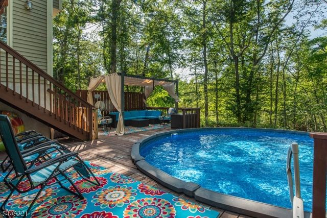 11 Rosewood Ln, Denville Twp., NJ 07834