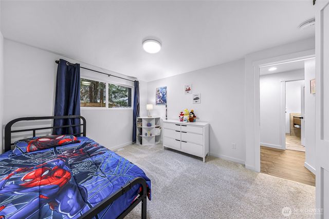 12533 12th Avenue NE, Seattle, WA 98125