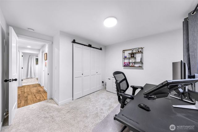 12533 12th Avenue NE, Seattle, WA 98125