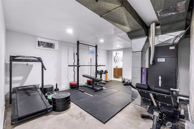 12533 12th Avenue NE, Seattle, WA 98125