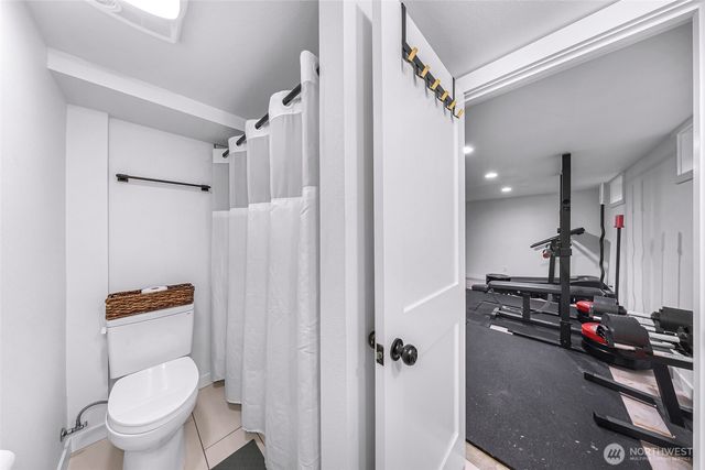 12533 12th Avenue NE, Seattle, WA 98125