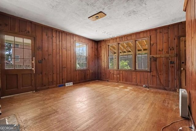 6044 Shadow Rock Drive, Lithonia, GA 30058