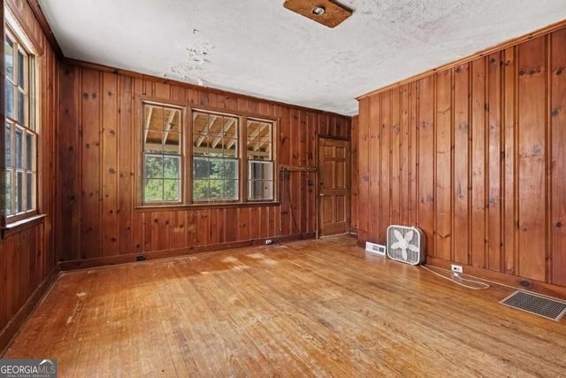 6044 Shadow Rock Drive, Lithonia, GA 30058